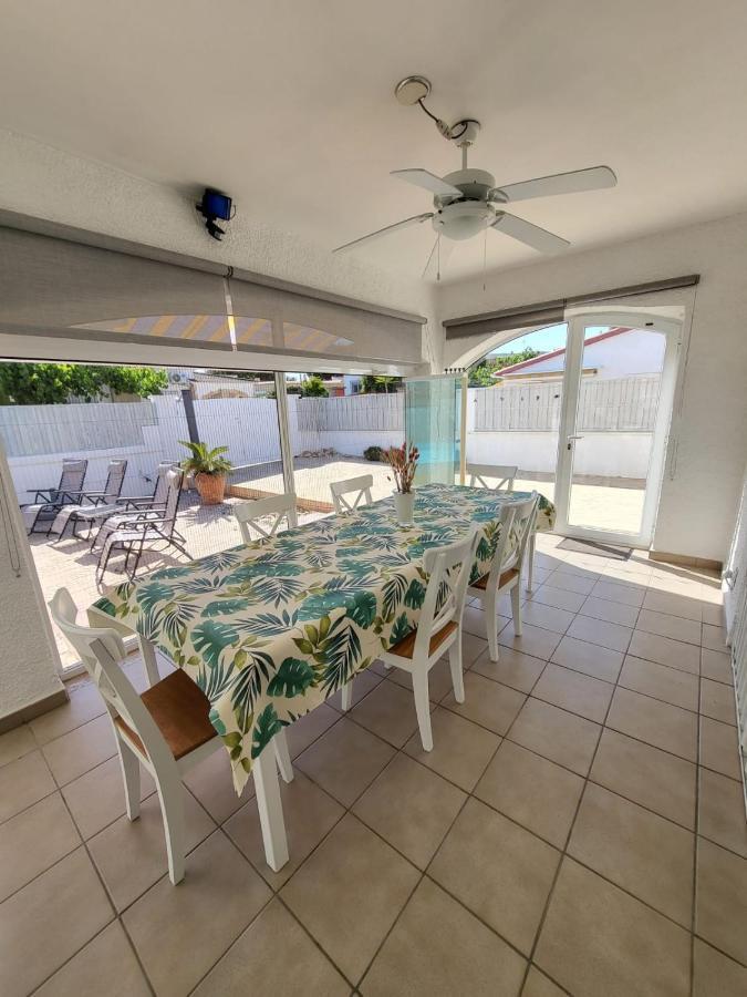 Torredembarra Cosy, Well Equipped House, 5 Min. From The Beach Exterior foto